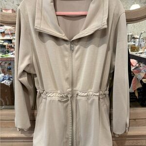 Lululemon Women's Beige Jacket